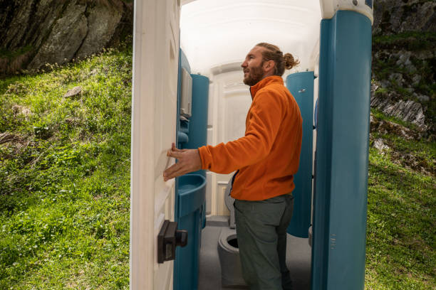 Best Luxury portable toilet rental  in Country Knolls, NY